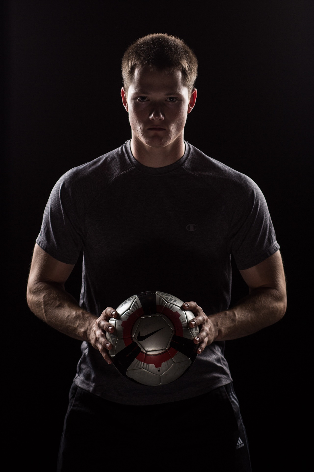 soccer-755825_1920